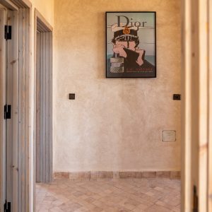 Couloir de la Villa Alborán en bejmat